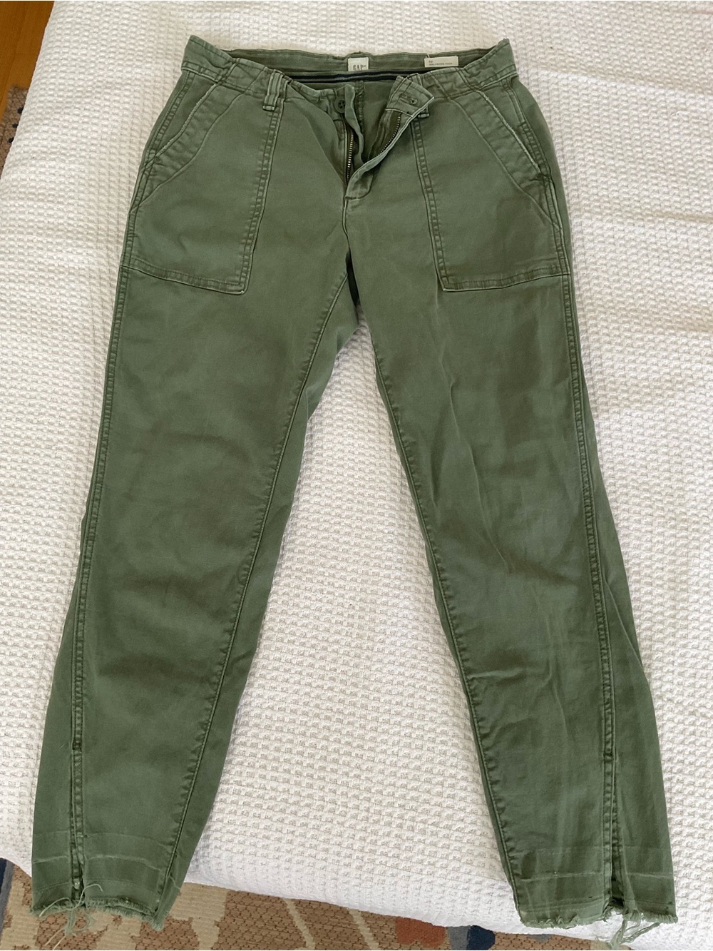 GAP Olive Utility Cargo Pants